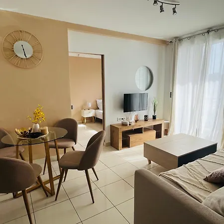 Appartement Vue Mer A Carry Exterior photo
